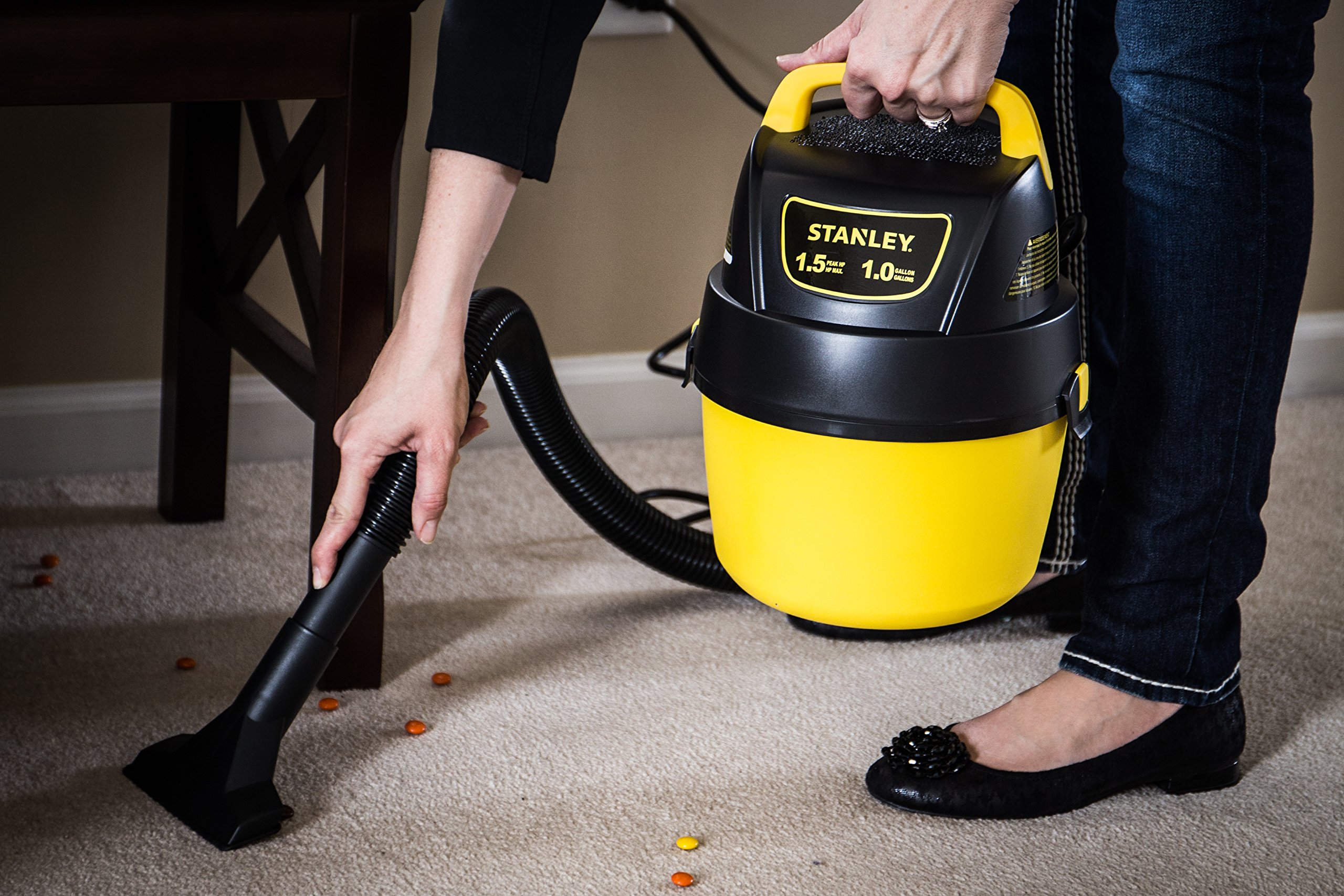 Stanley Wet/Dry Vacuum with Wall Mount, 1 Gallon, 1.5 Horsepower - Image 5